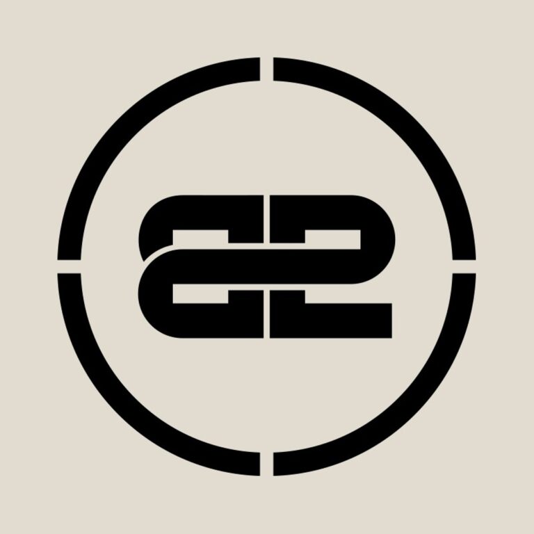 82MAJOR logo