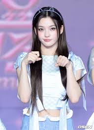 Iroha ILLIT Profile — K-pop Idol | Starvia